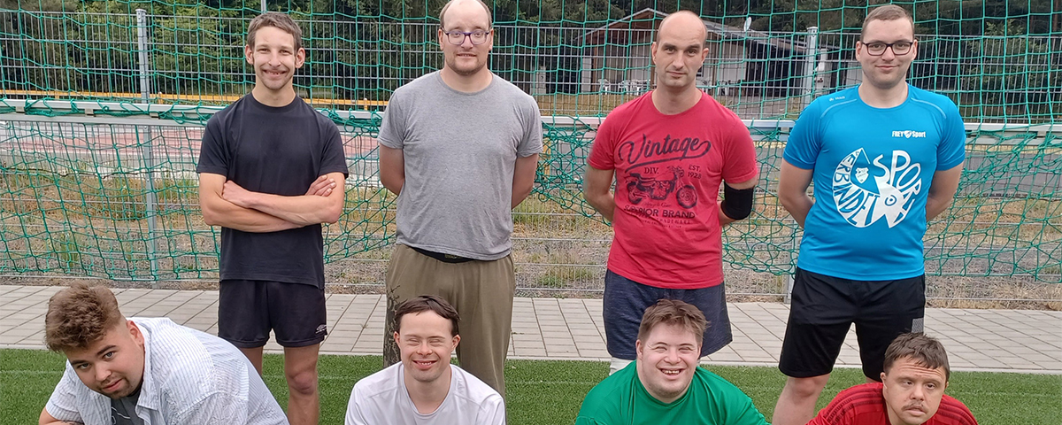 Gruppenfoto Fußball-Truppe