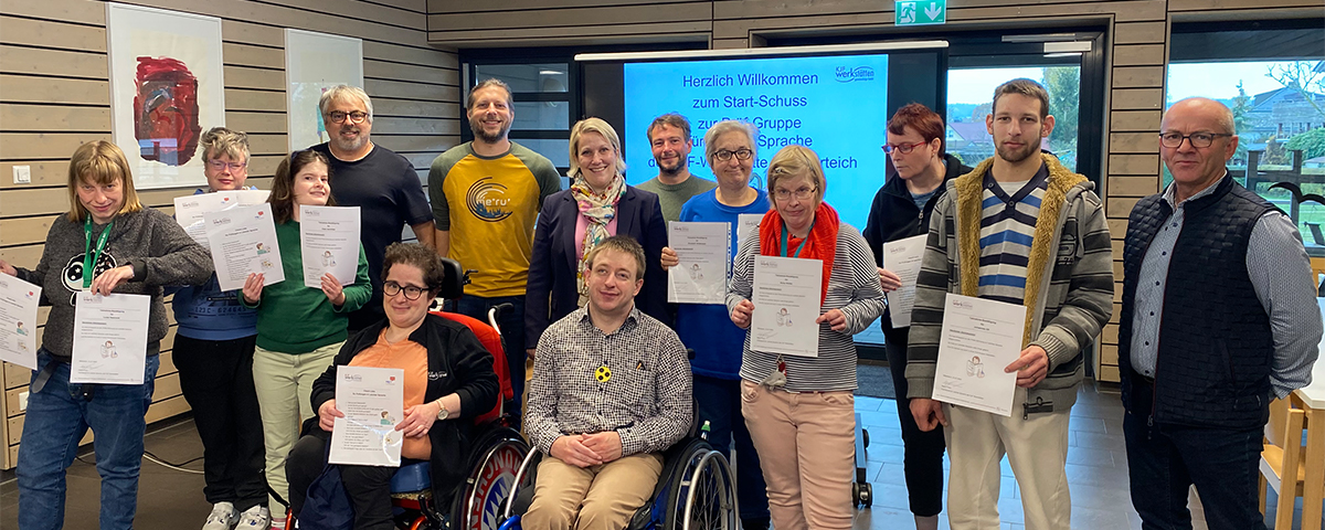 Die Mitglieder der Prüfgruppe mit Melanie Eibl, Josef Waidhas und Sebastian Müller.