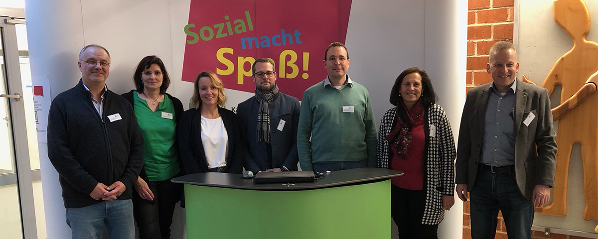 Gruppenfoto am Messestand