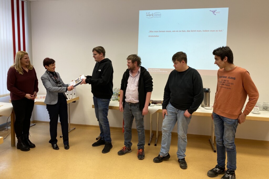 Evi Feldmeier Zertifikatsübergabe 