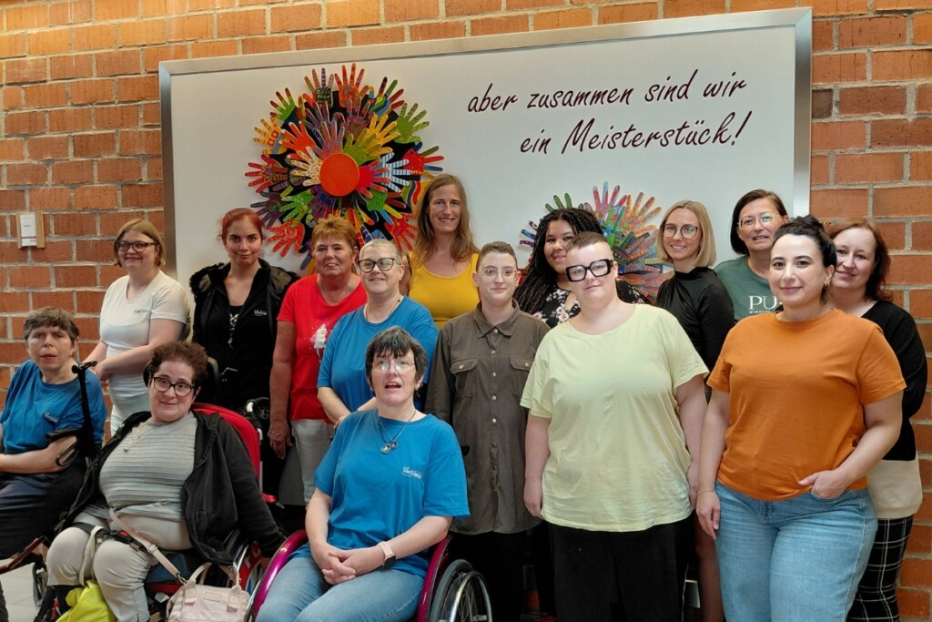 Gruppenbild des Arbeitskreises Frauenbeauftragte der KJF Werkstätten: